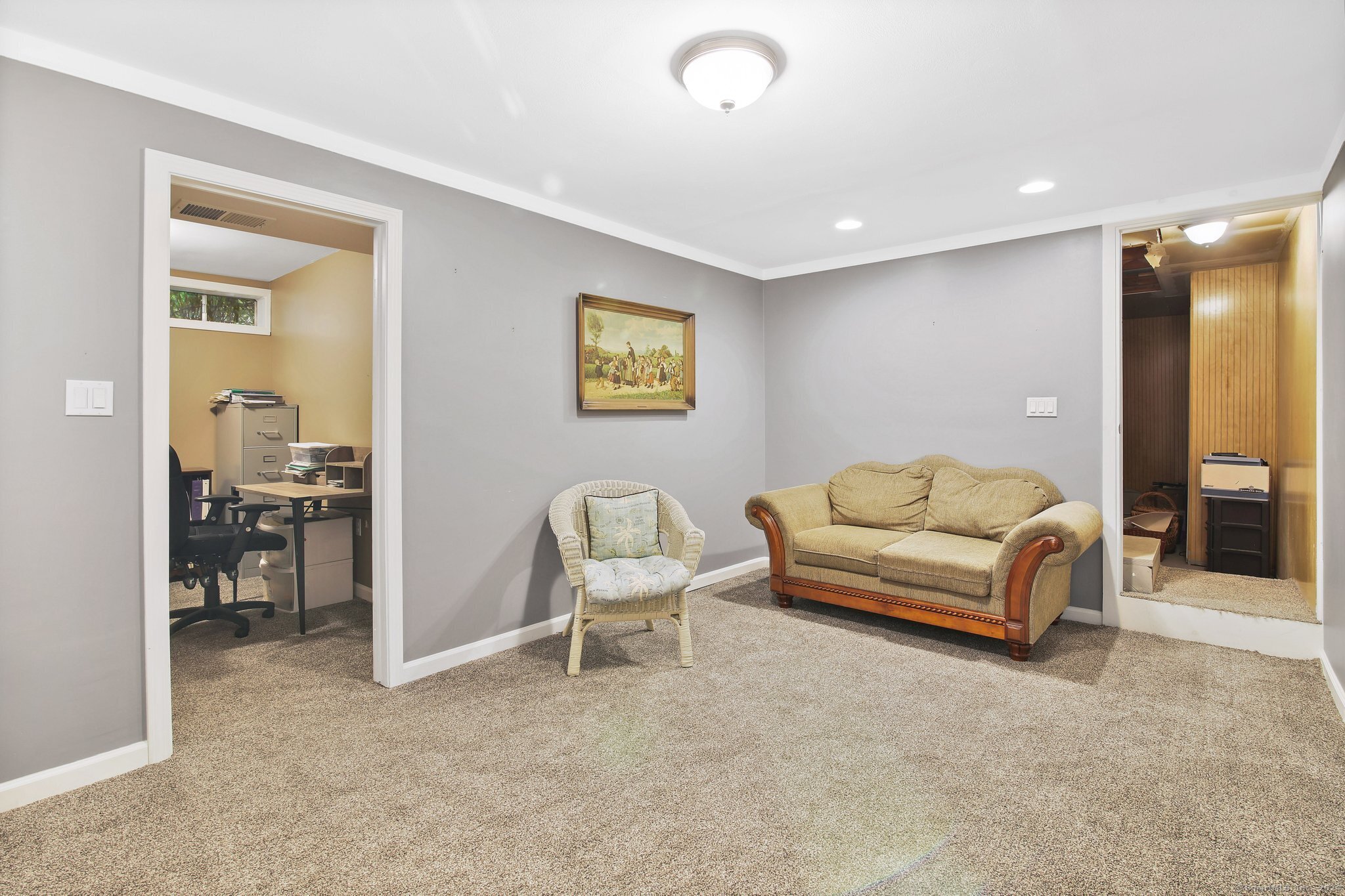 25 Carolyn Drive