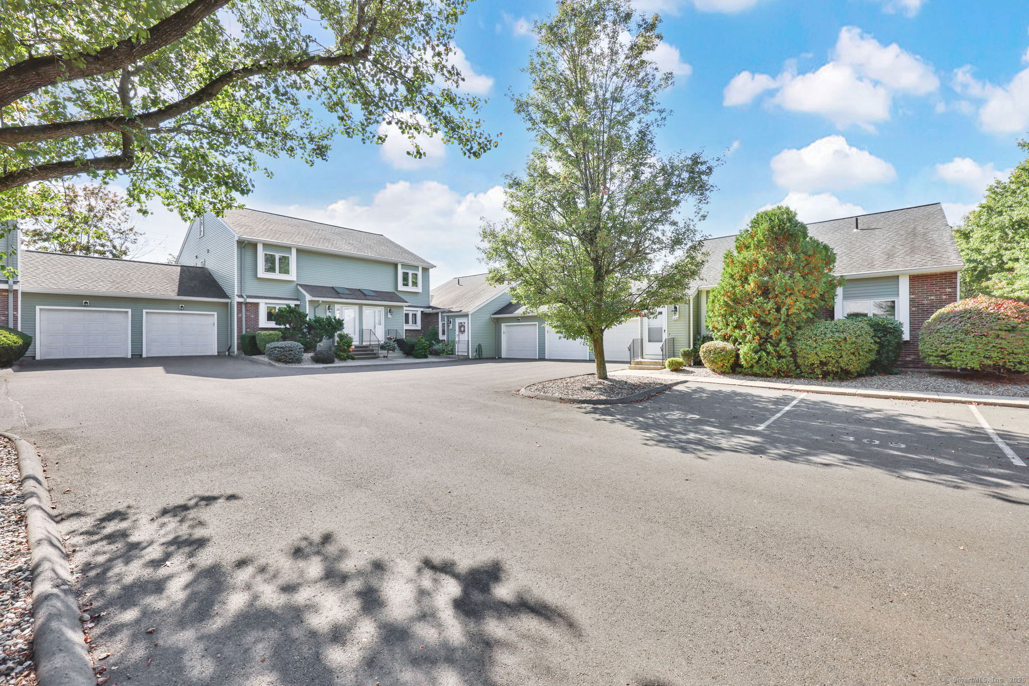 307 Sand Stone Drive 307