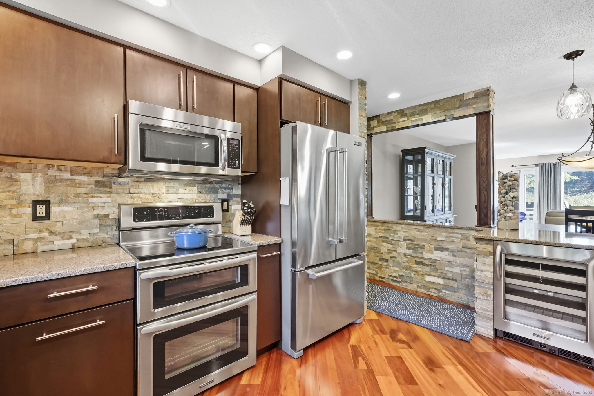 307 Sand Stone Drive 307