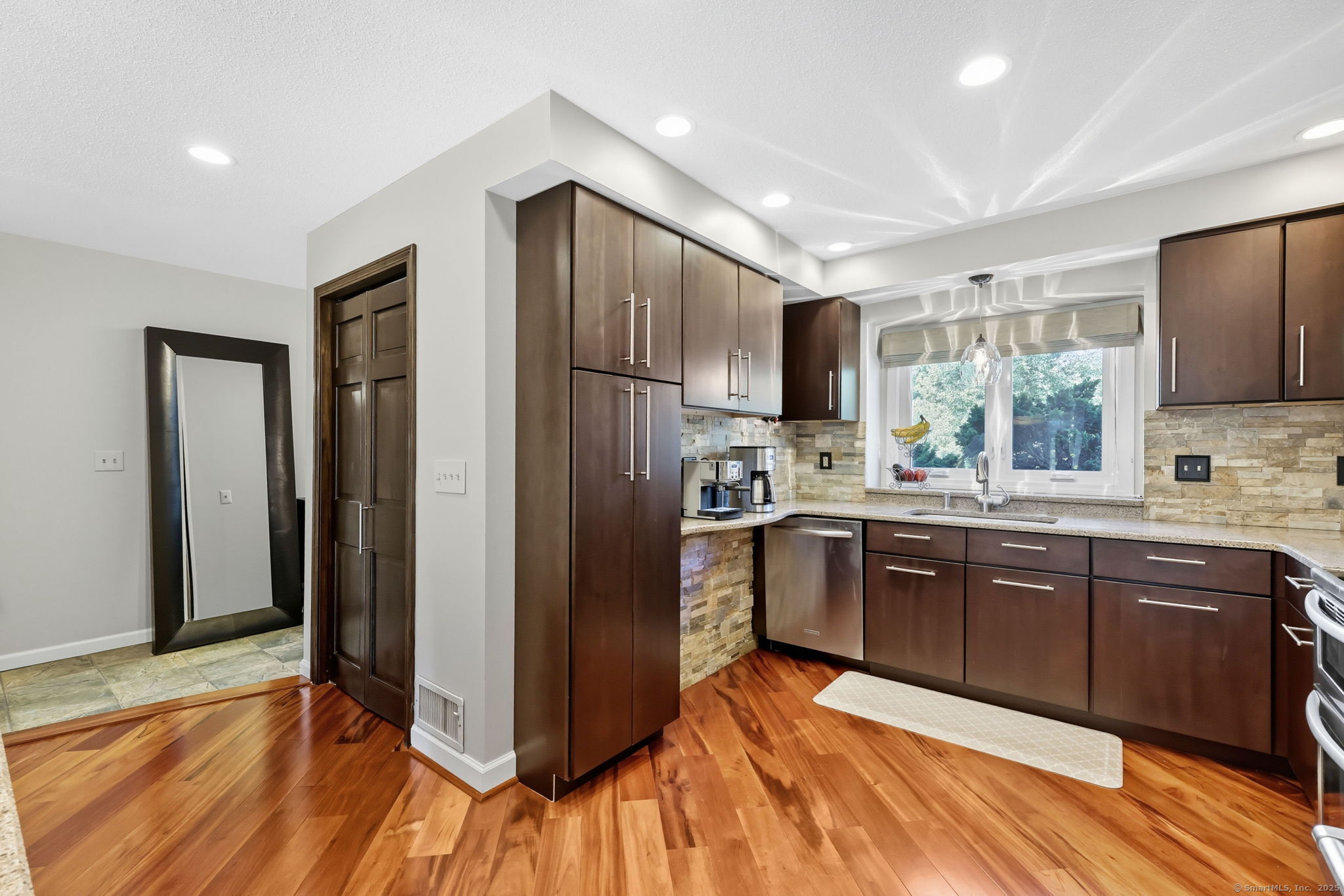 307 Sand Stone Drive 307