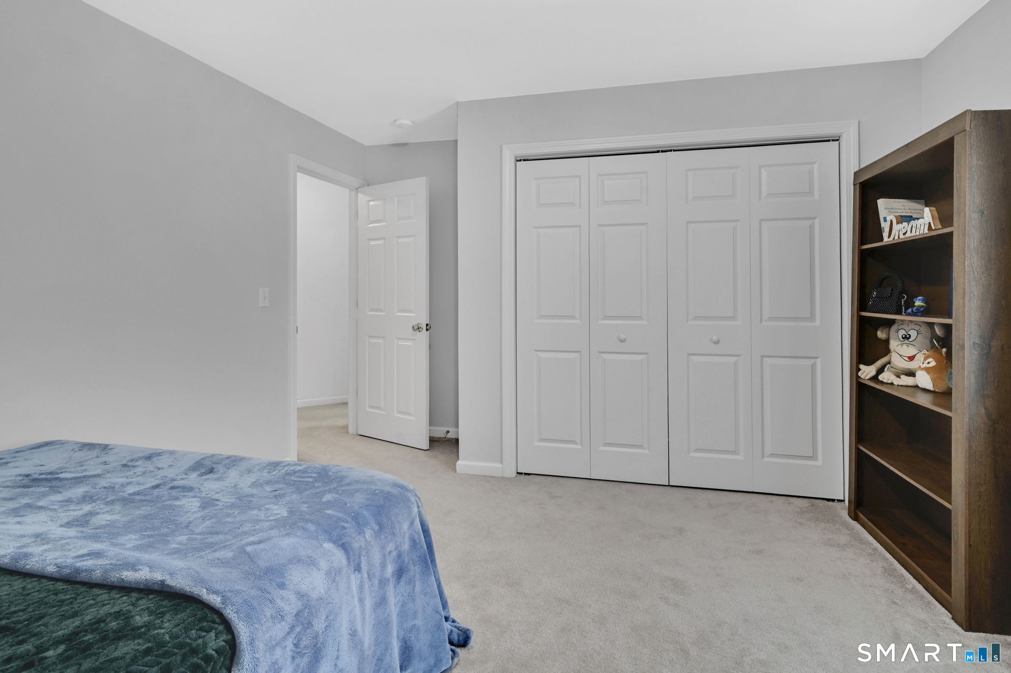 12 Elizabeth Lane 12