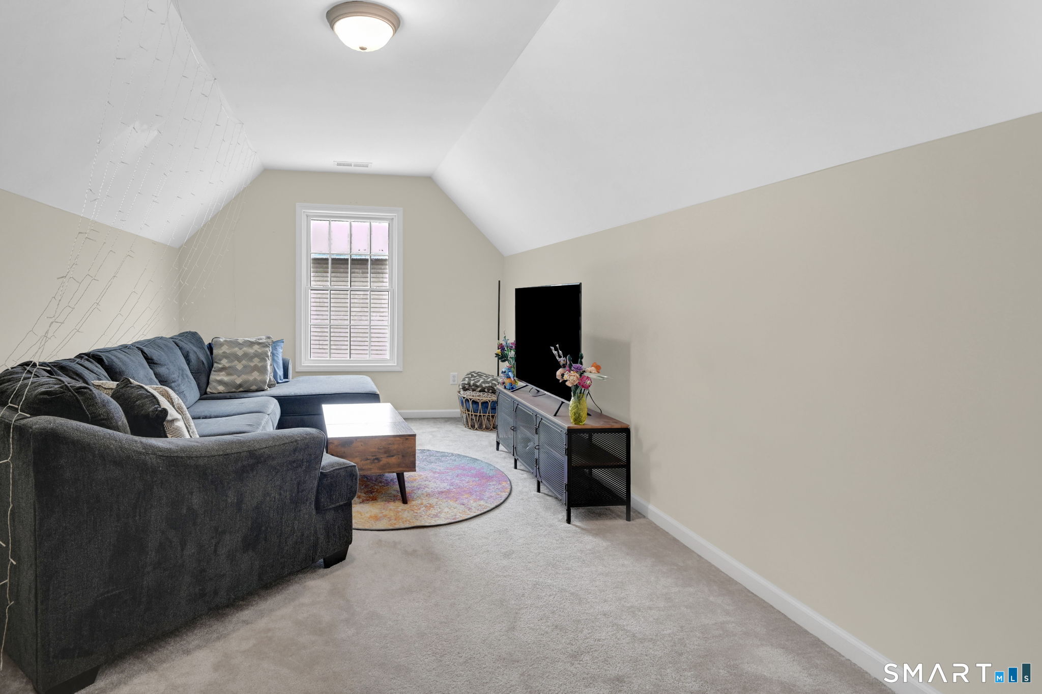 12 Elizabeth Lane 12