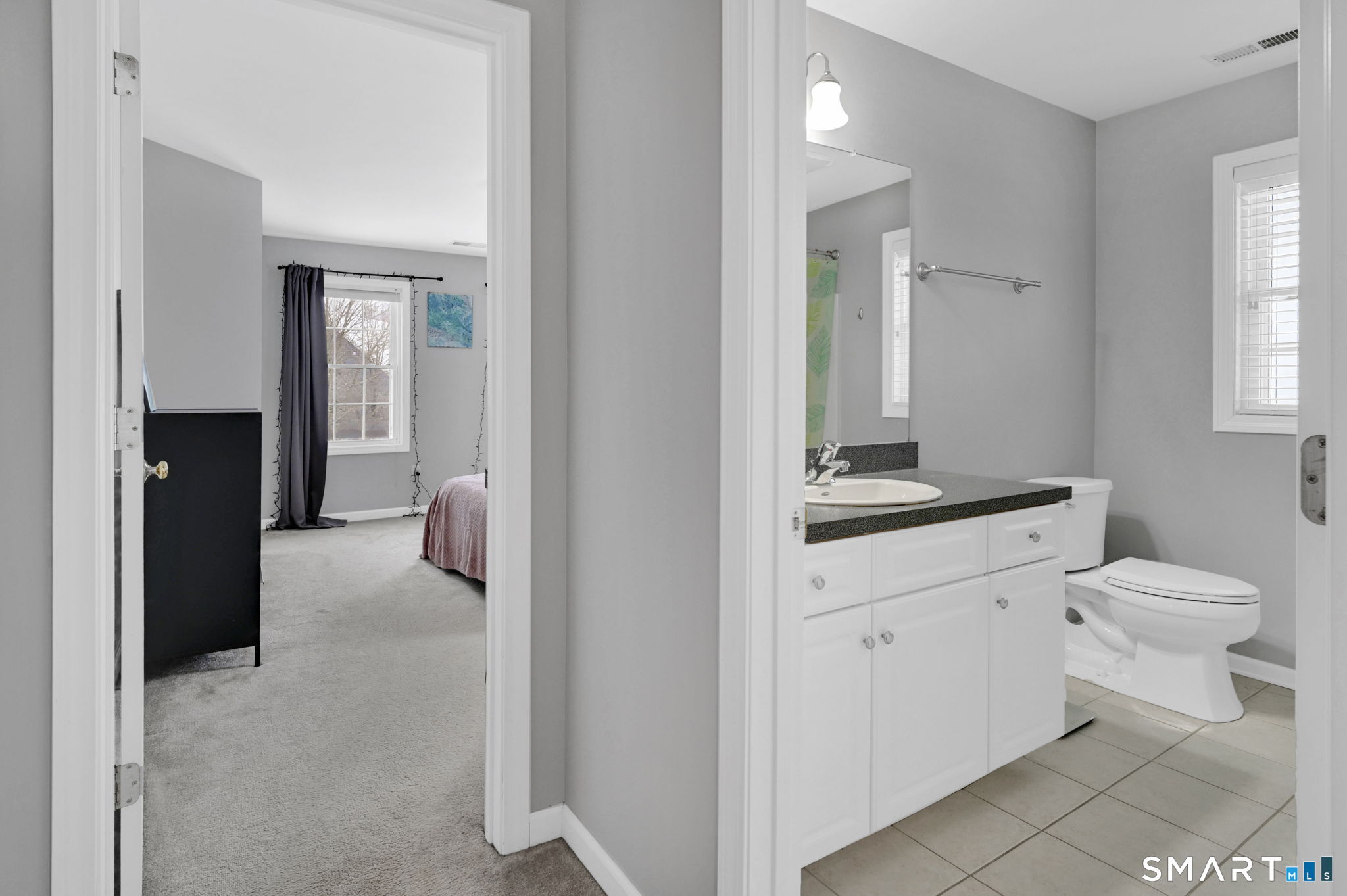 12 Elizabeth Lane 12