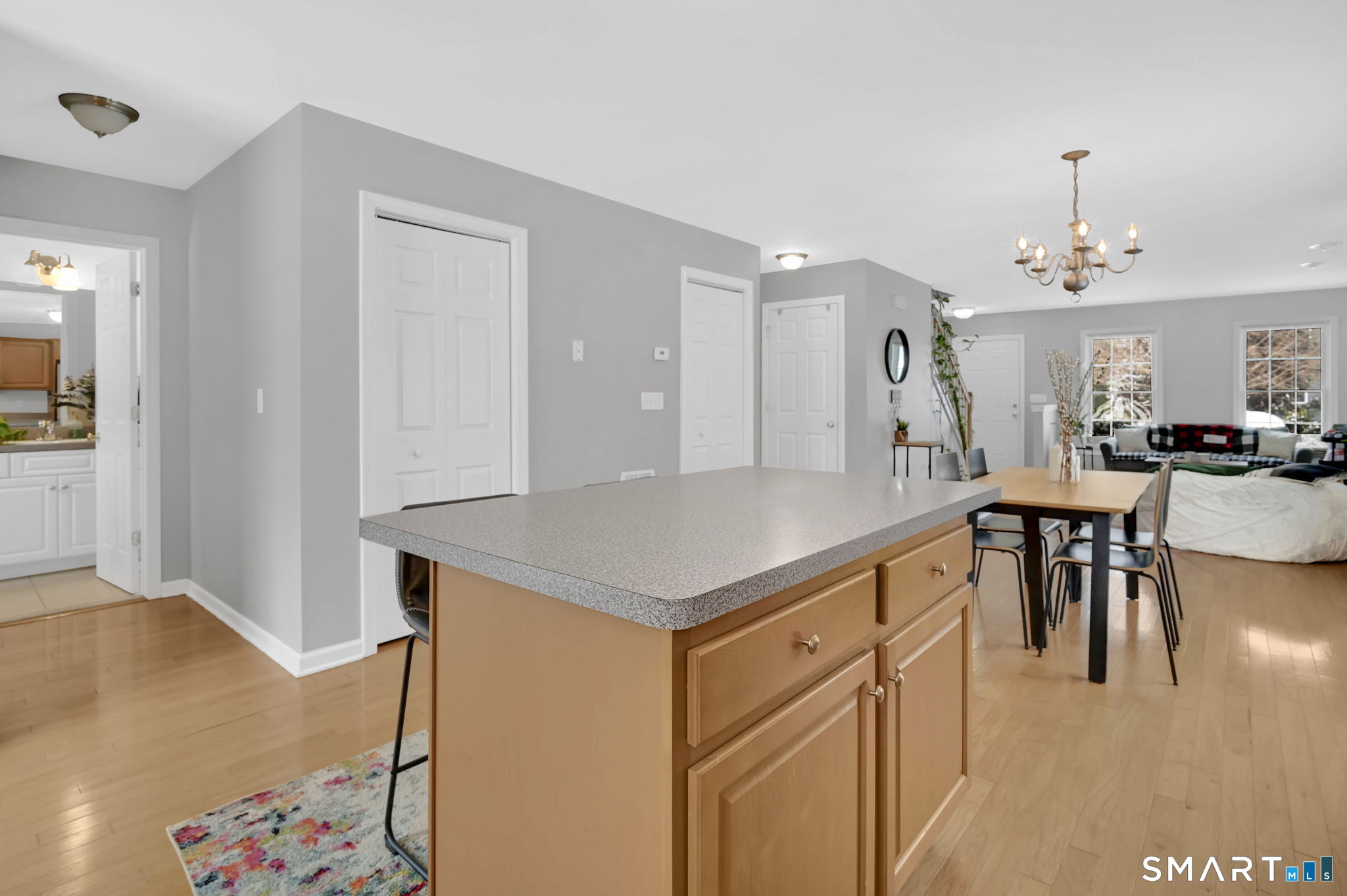 12 Elizabeth Lane 12