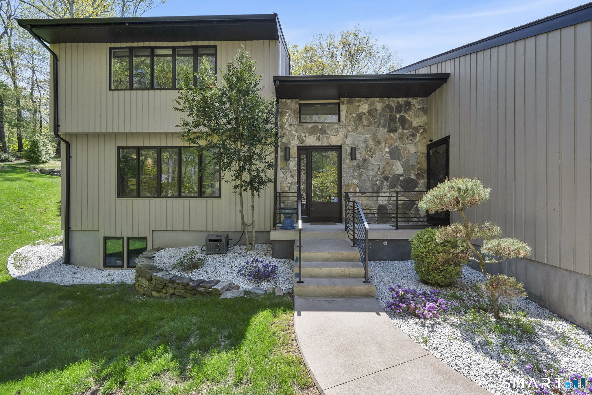 26 Hampton Drive