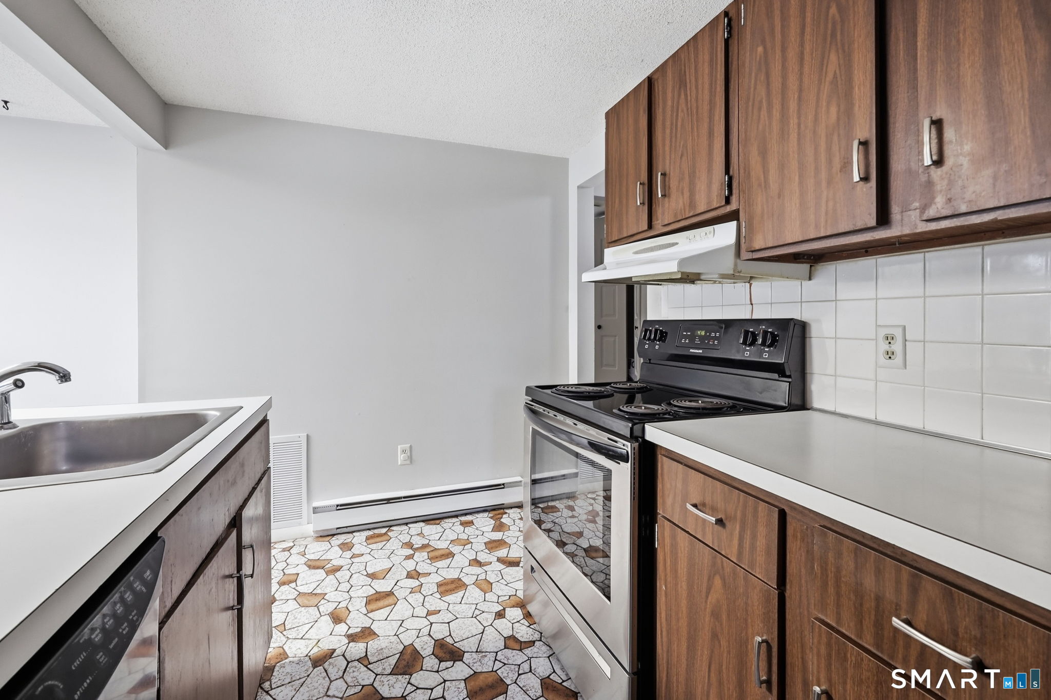 75 Cinnamon Springs Unit: 75