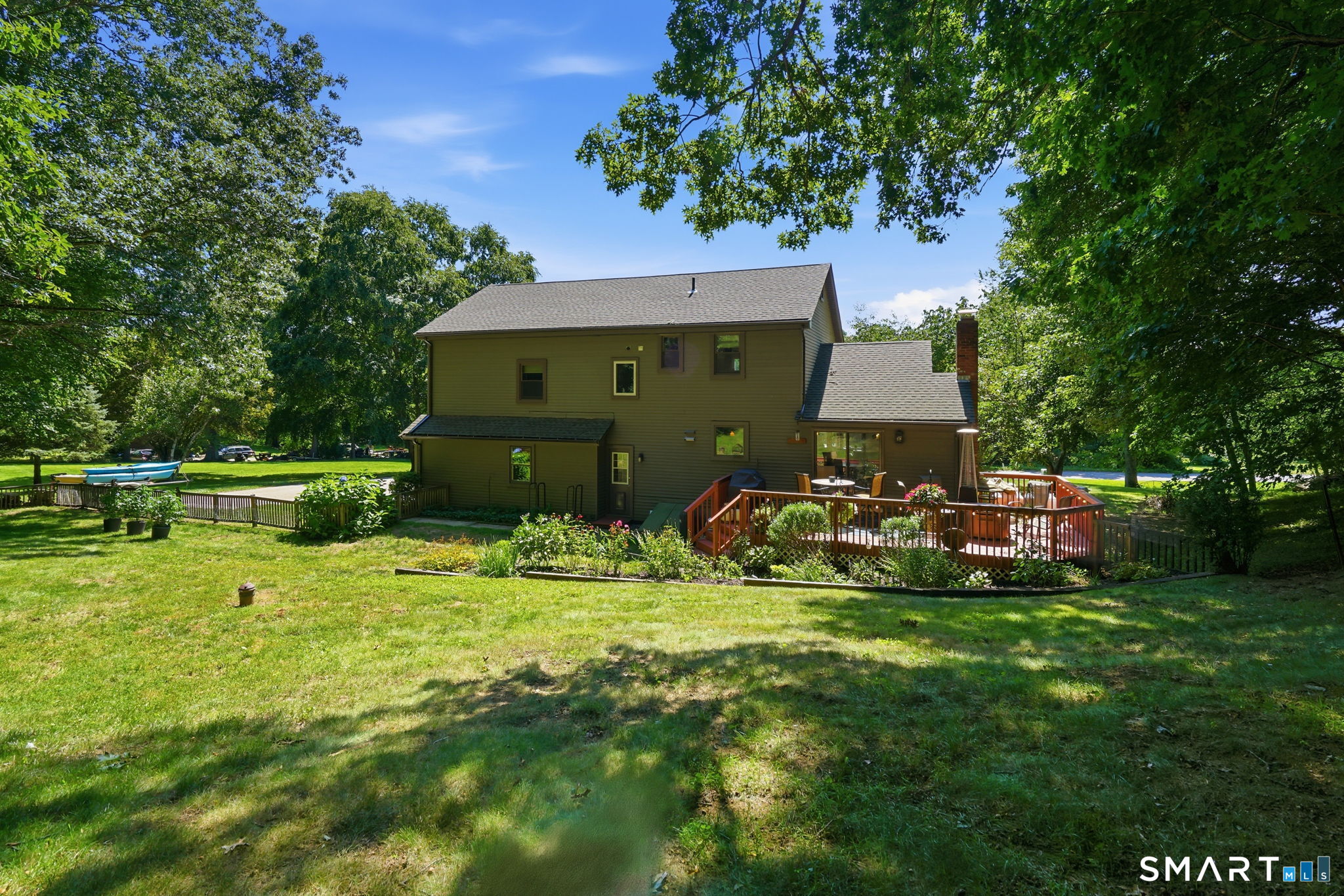 11 Falls Circle
