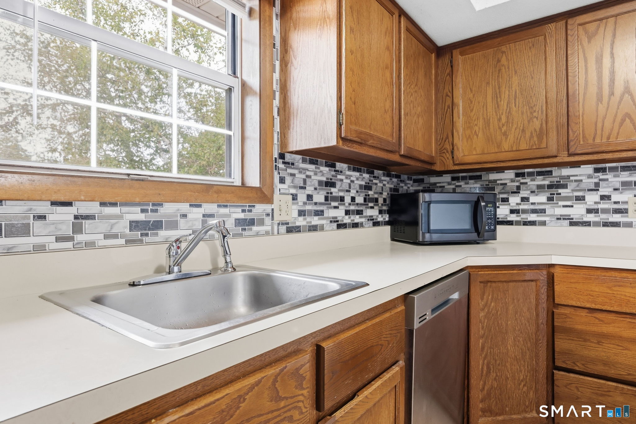 1101 Sunfield Drive Unit: 1101
