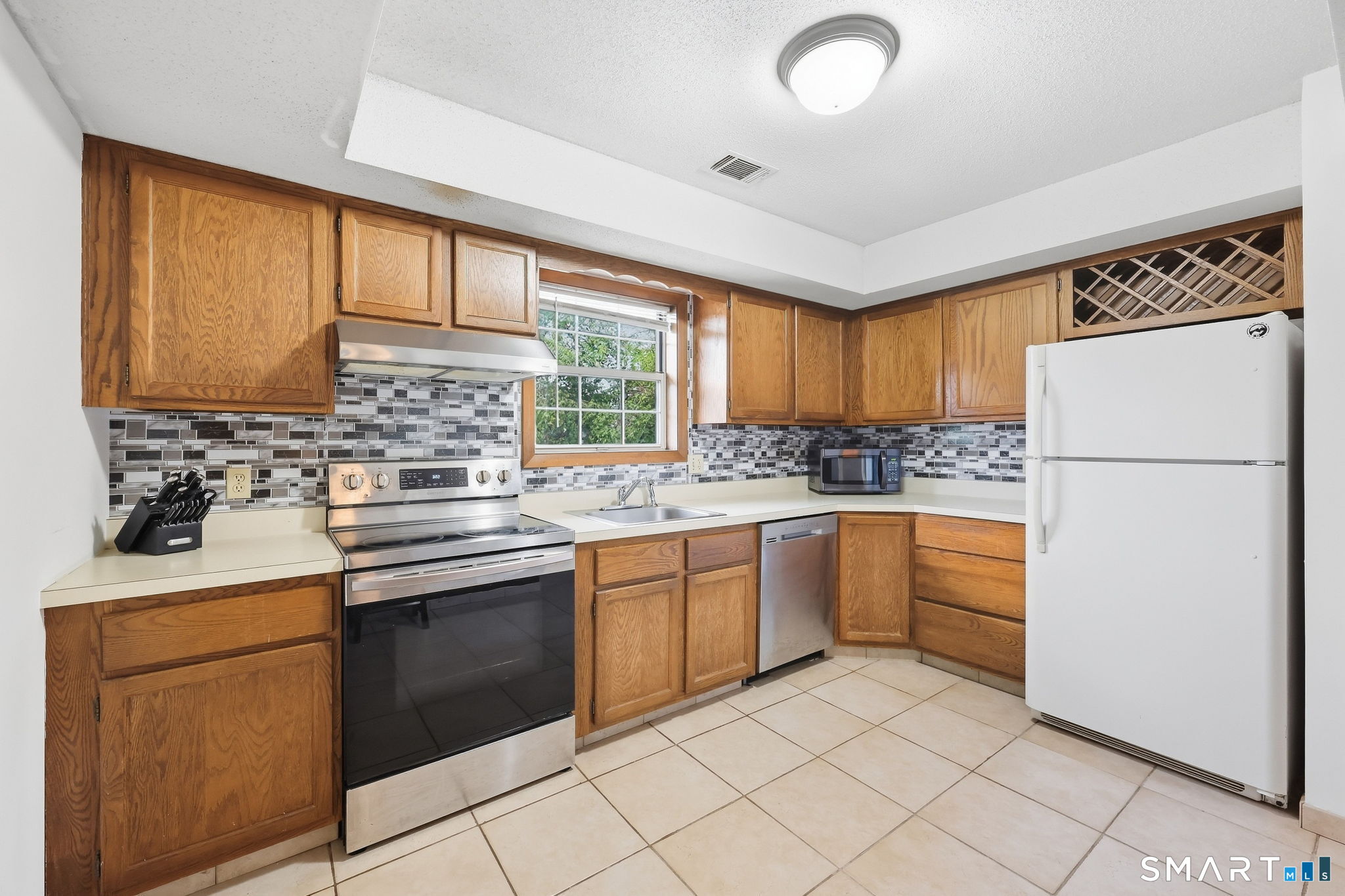 1101 Sunfield Drive Unit: 1101