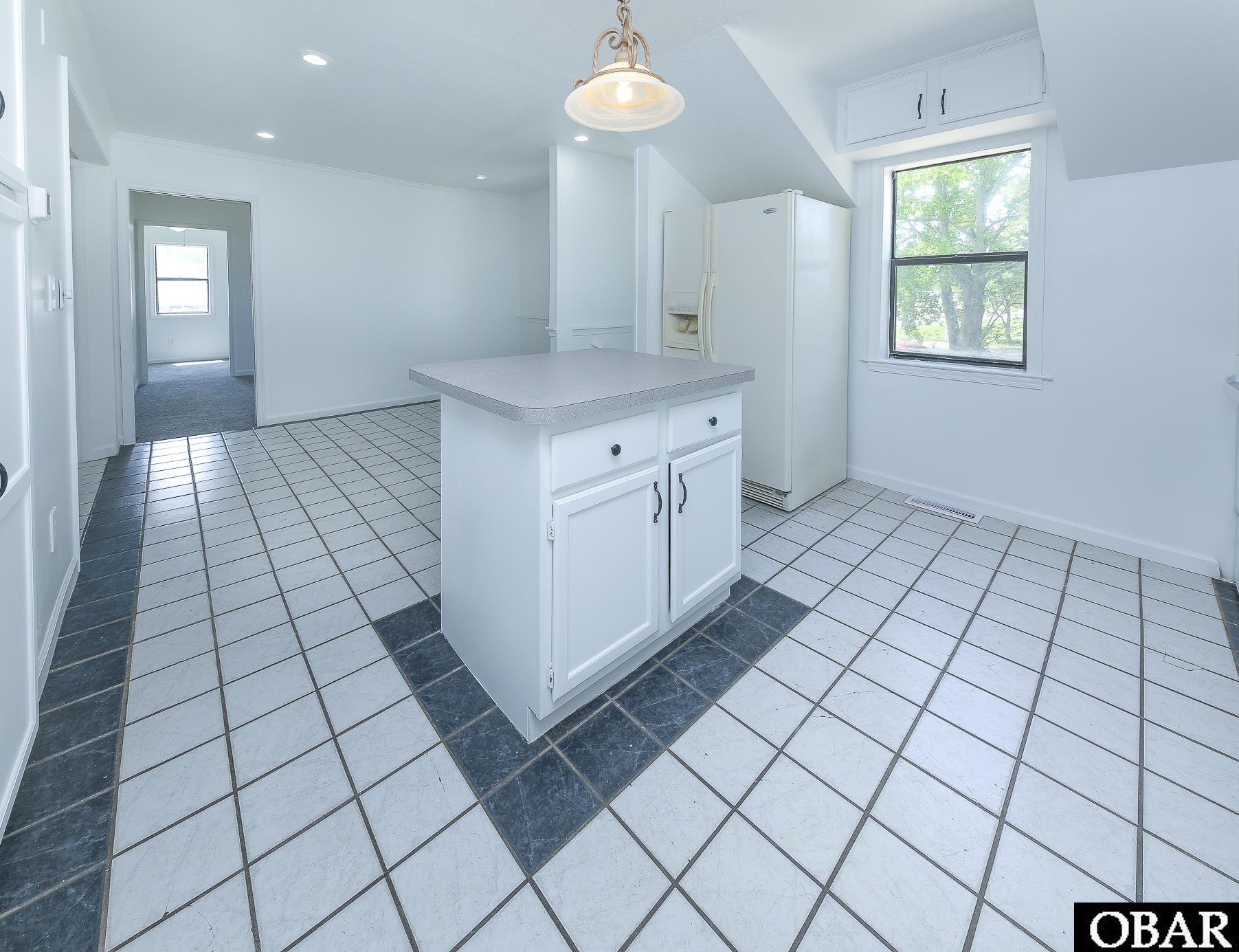 5707 Caratoke Highway