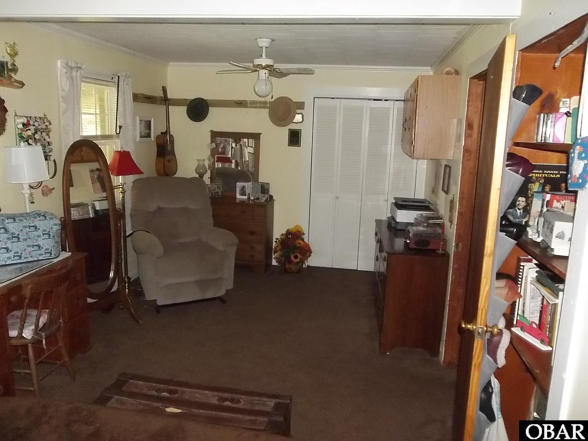 4271 Caratoke Highway