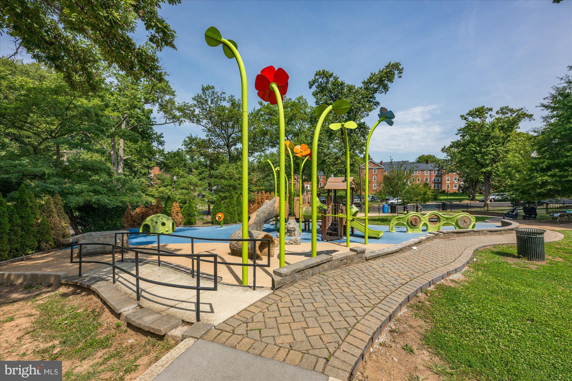 3400 39TH STREET NW F720