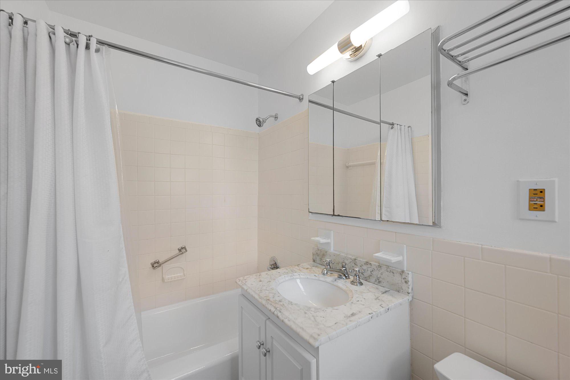 3400 39TH STREET NW F720