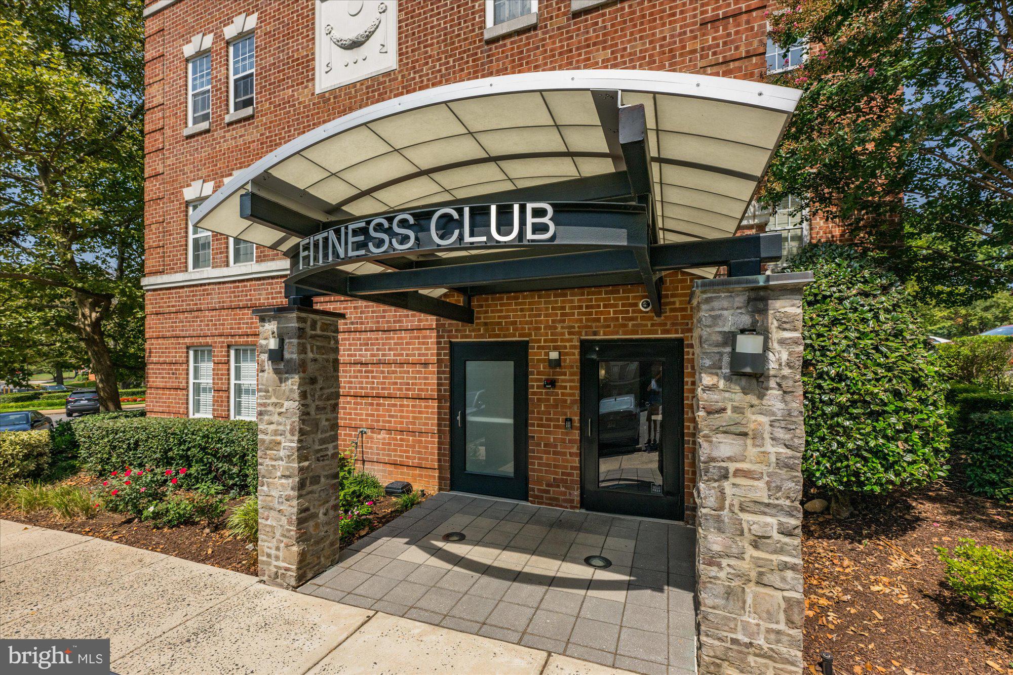 3400 39TH STREET NW F720