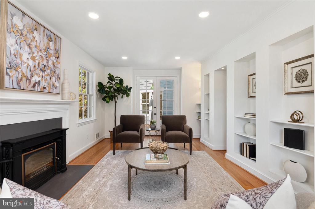 3519 CUMMINGS LANE