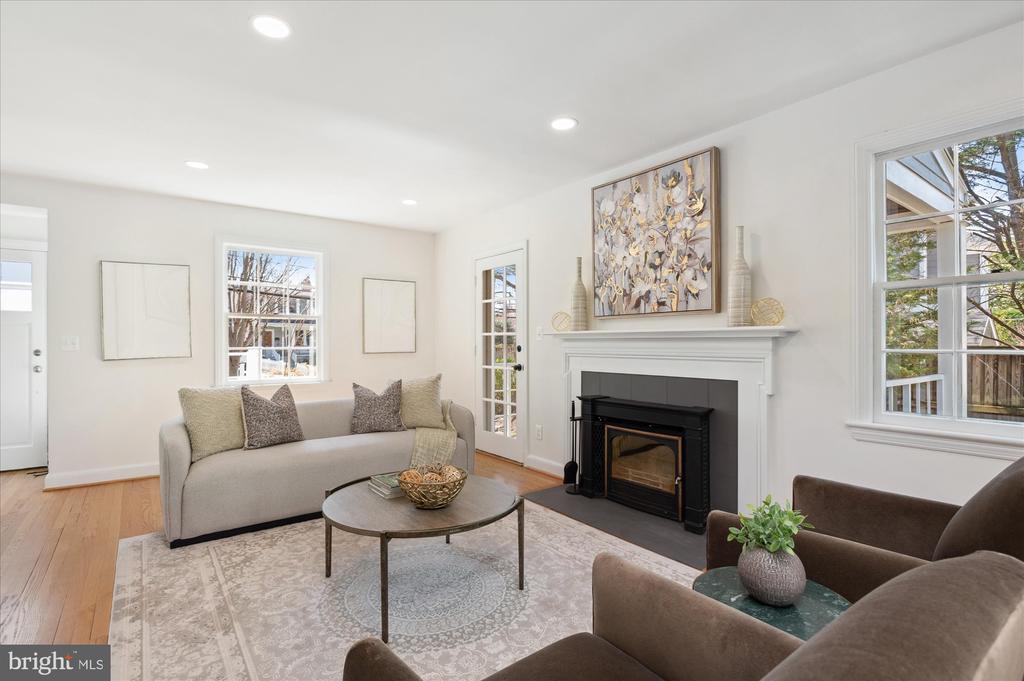 3519 CUMMINGS LANE