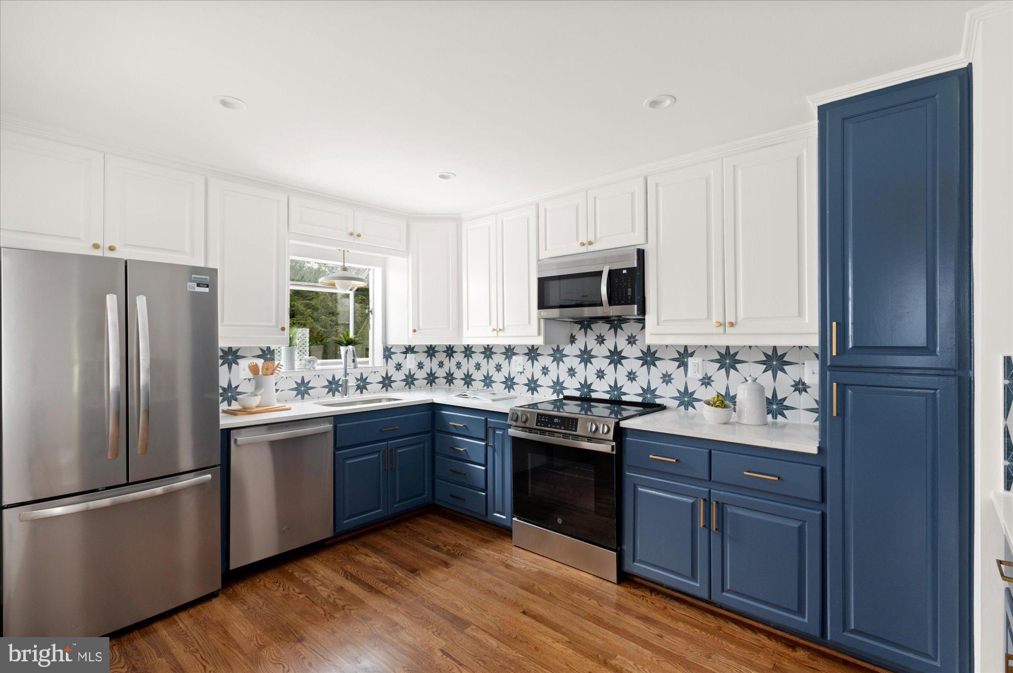 3501 TURNER LANE