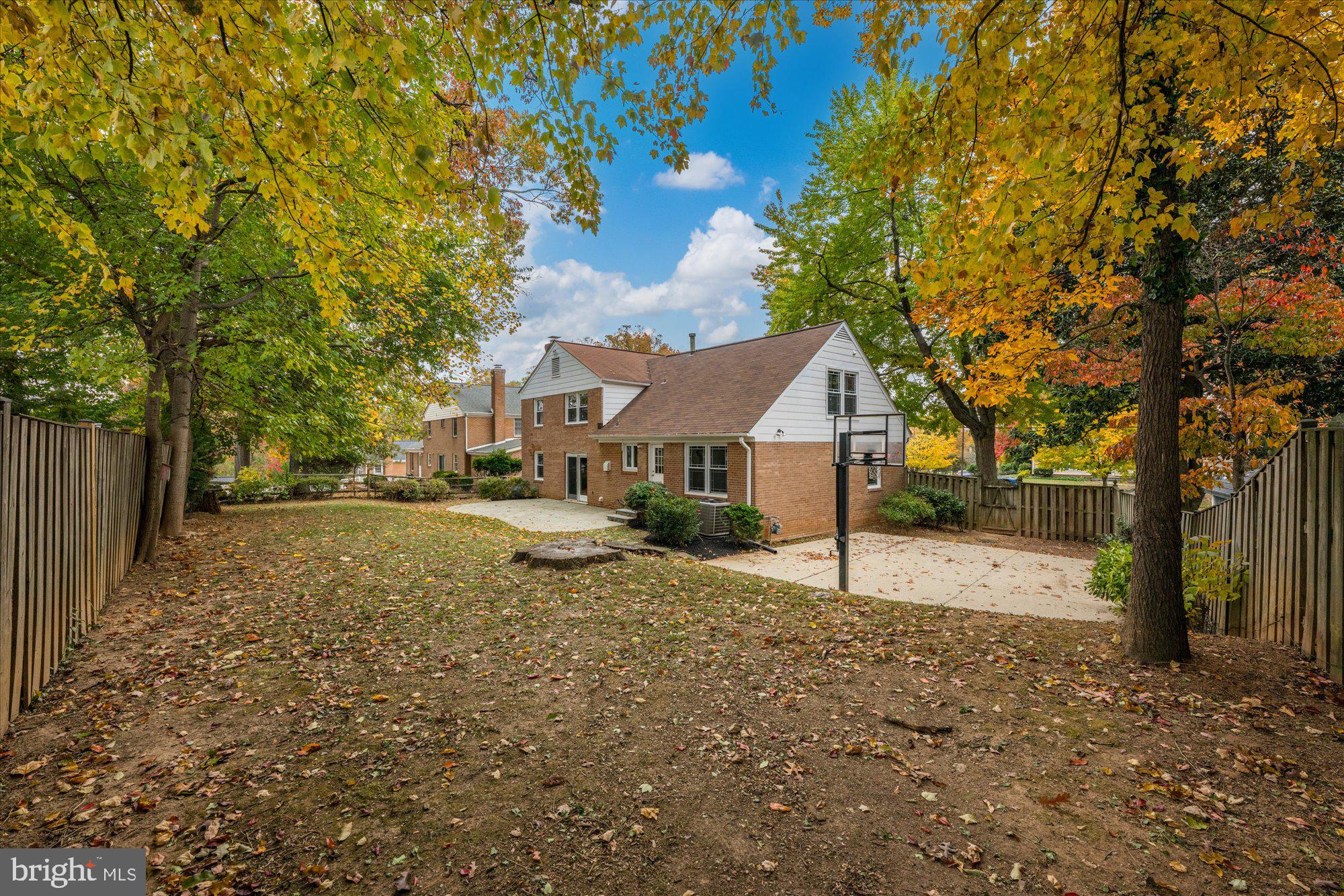 8311 AQUEDUCT ROAD