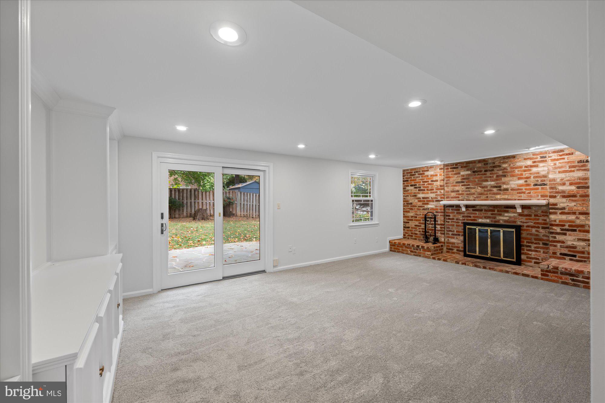 8311 AQUEDUCT ROAD