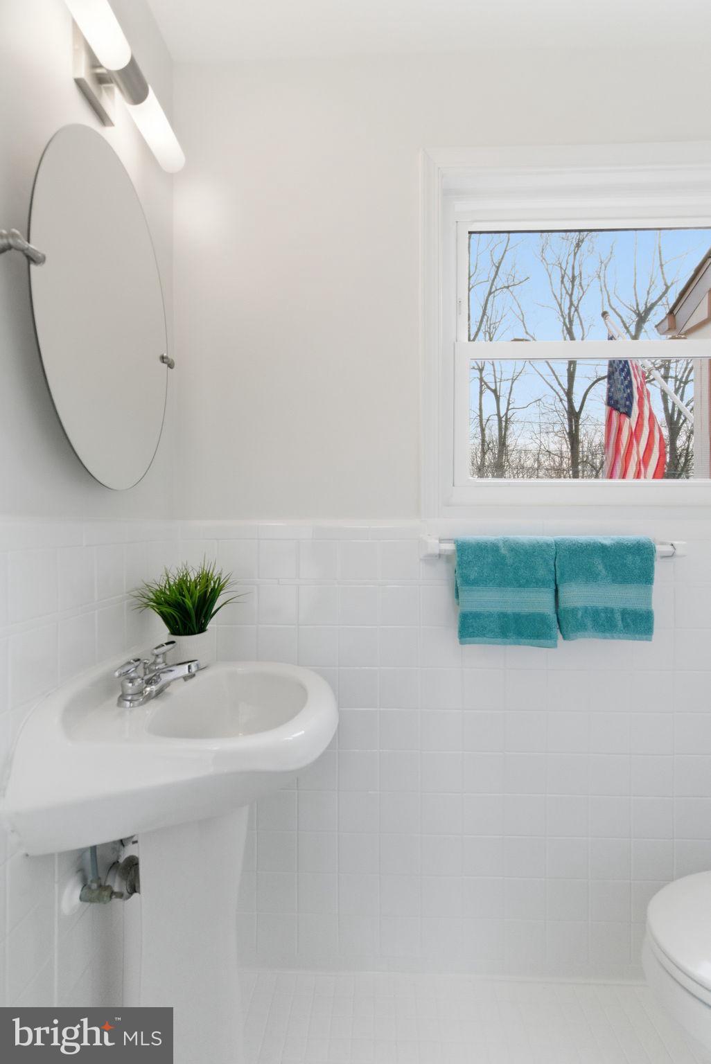 5623 HUNTINGTON PARKWAY