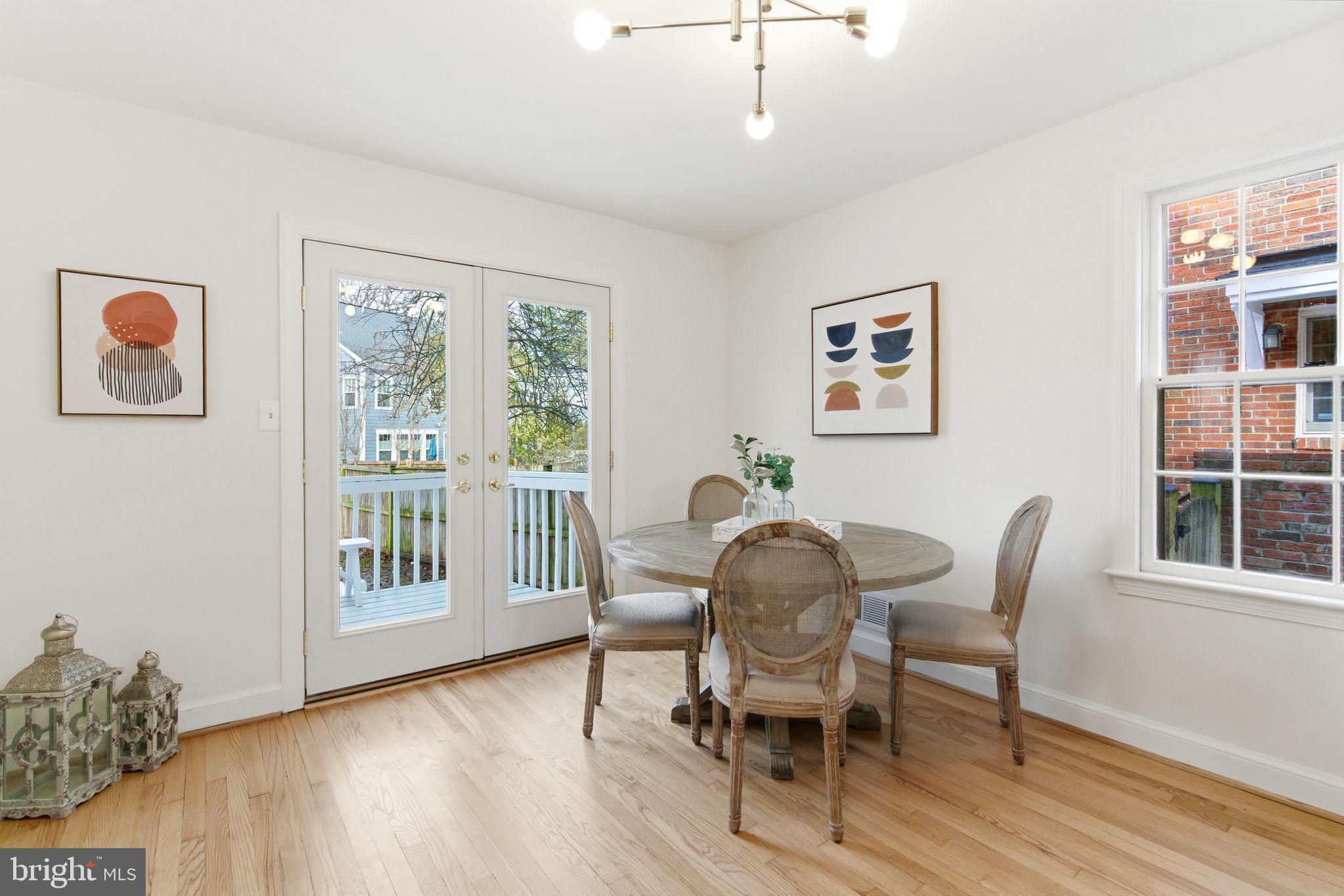 5623 HUNTINGTON PARKWAY