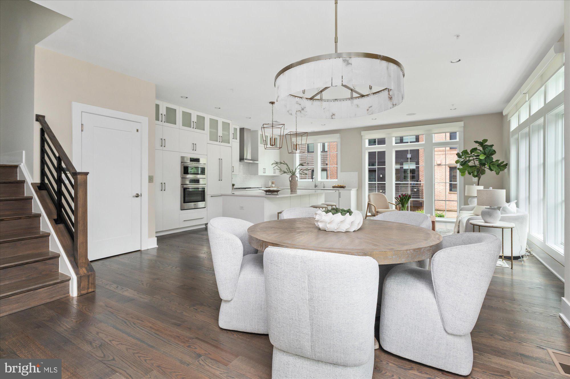 3635 CHEVY CHASE LAKE DRIVE