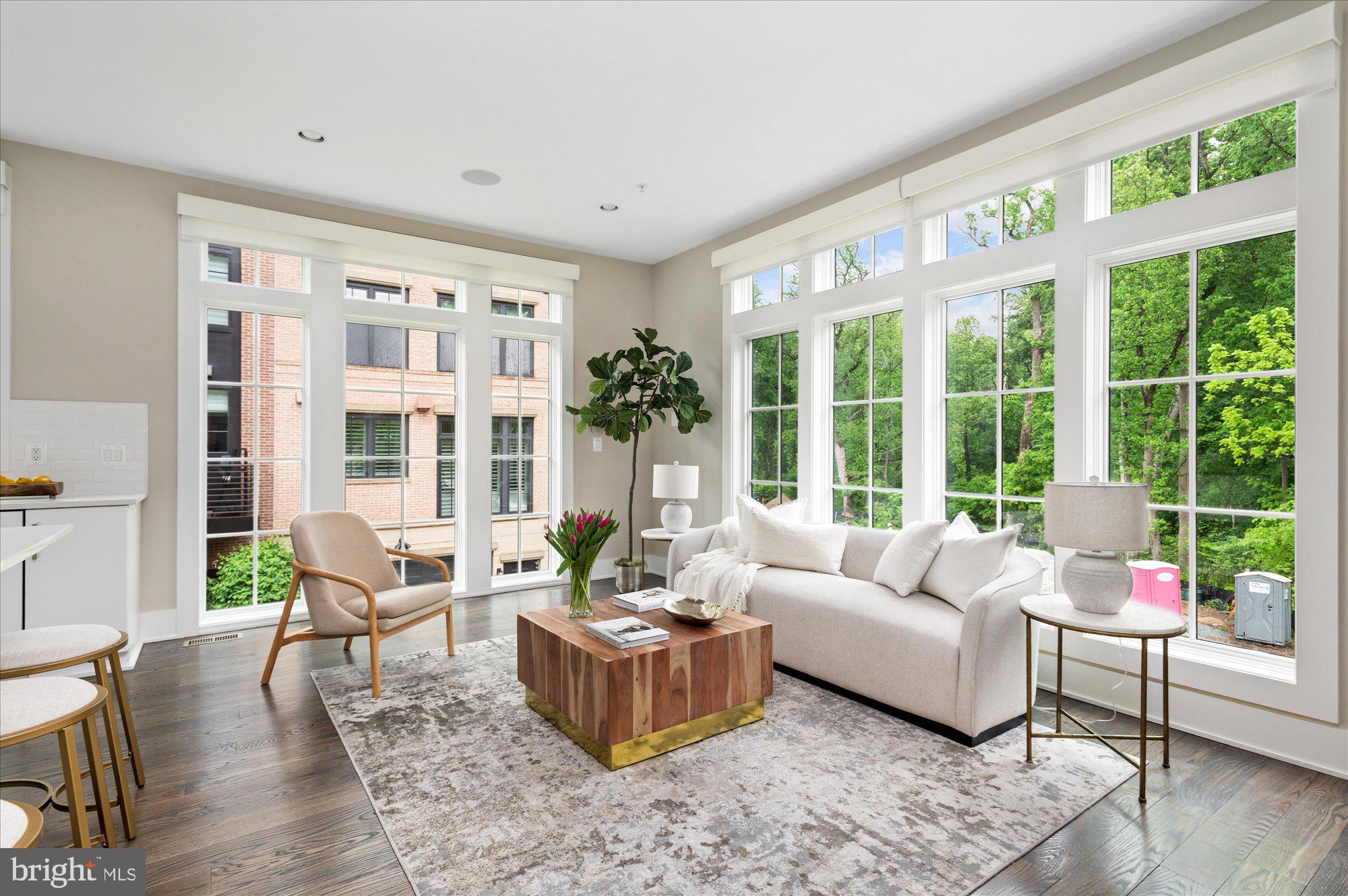3635 CHEVY CHASE LAKE DRIVE