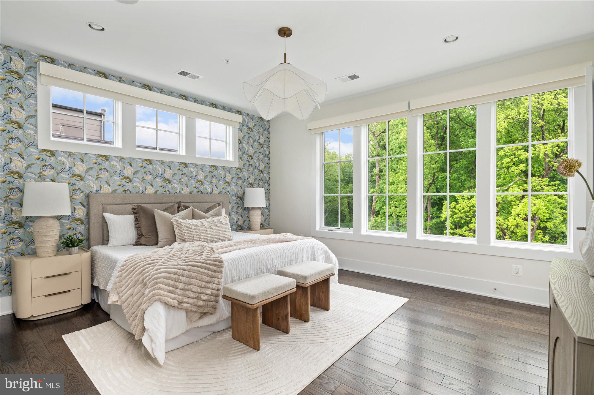 3635 CHEVY CHASE LAKE DRIVE