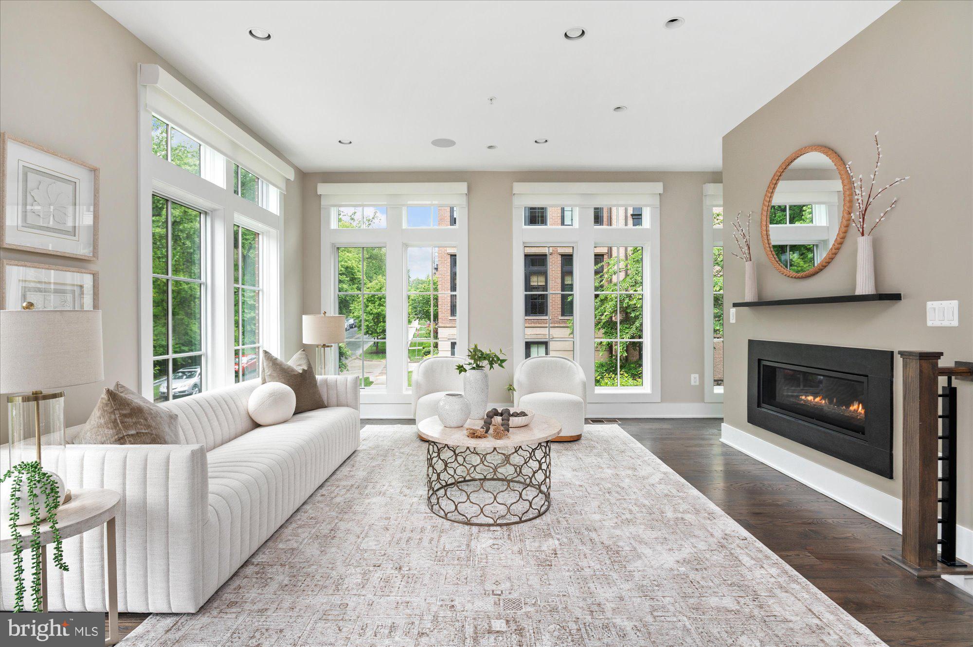 3635 CHEVY CHASE LAKE DRIVE