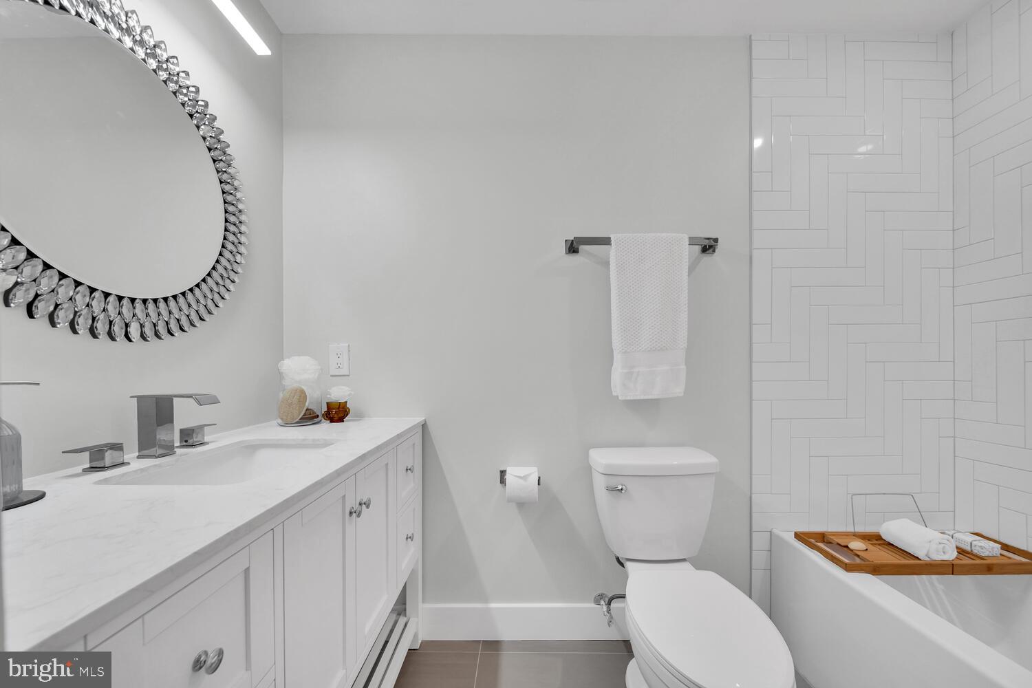 6429 OLD CHESTERBROOK ROAD