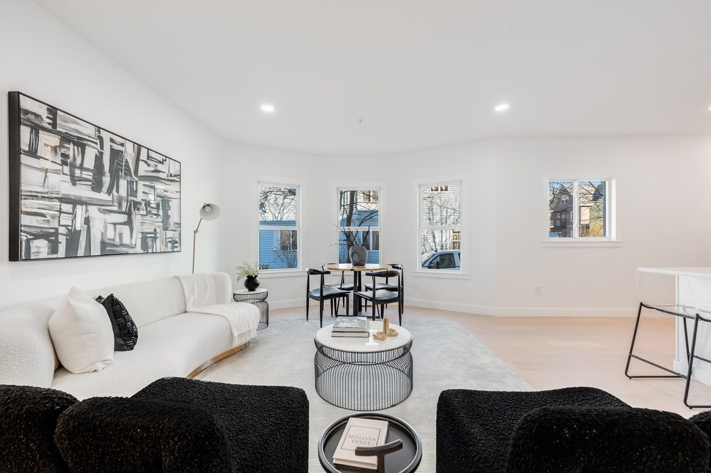 121 Florence Street # 1