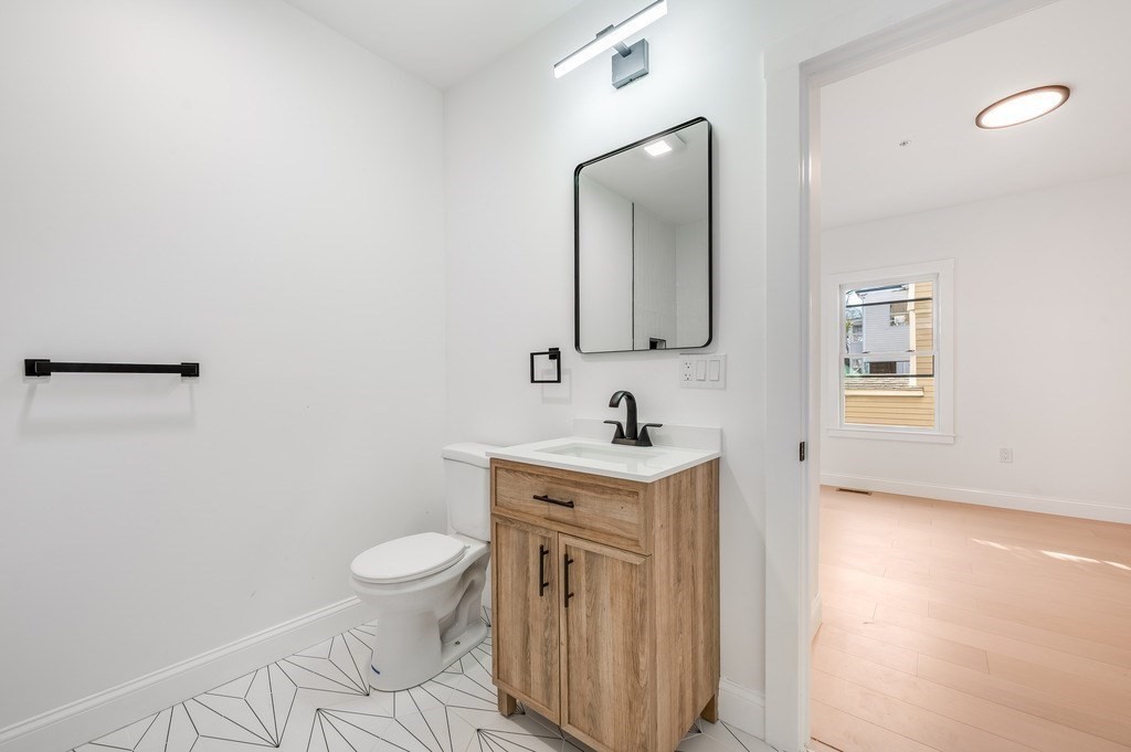 121 Florence Street # 1
