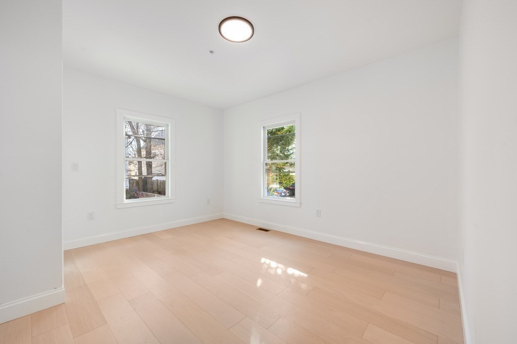 121 Florence Street # 1