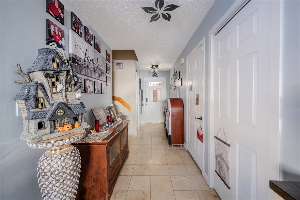 11 Countryside Ln # 11
