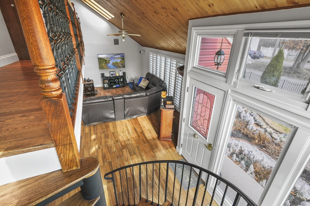 28 Veranda Ave