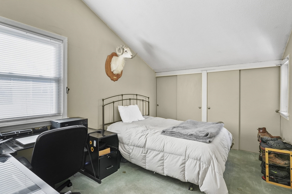 28 Veranda Ave