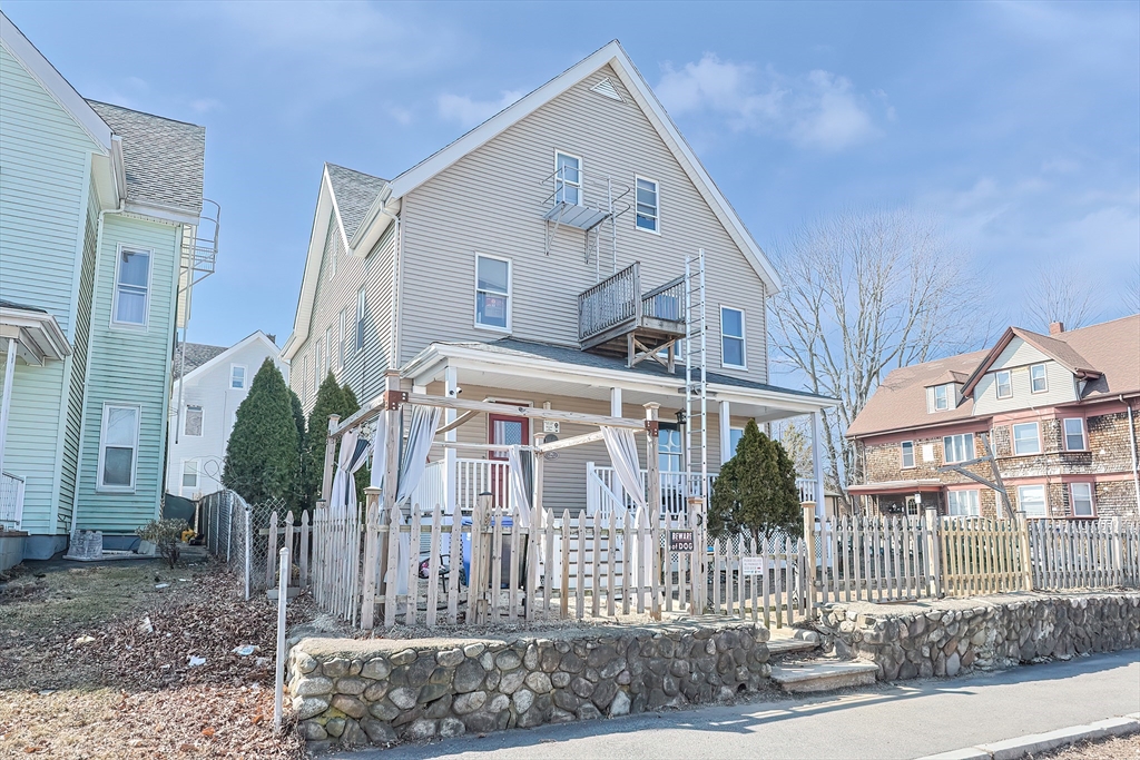20 Hodges Ave