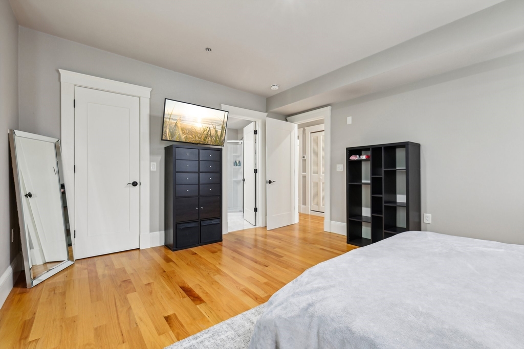 51 Hamilton Street # 3