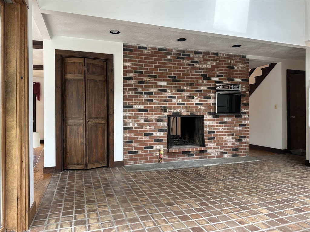 332 Old Littleton Rd