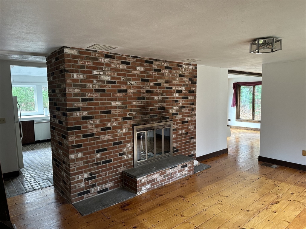 332 Old Littleton Rd