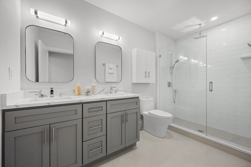 480 W Broadway # 303