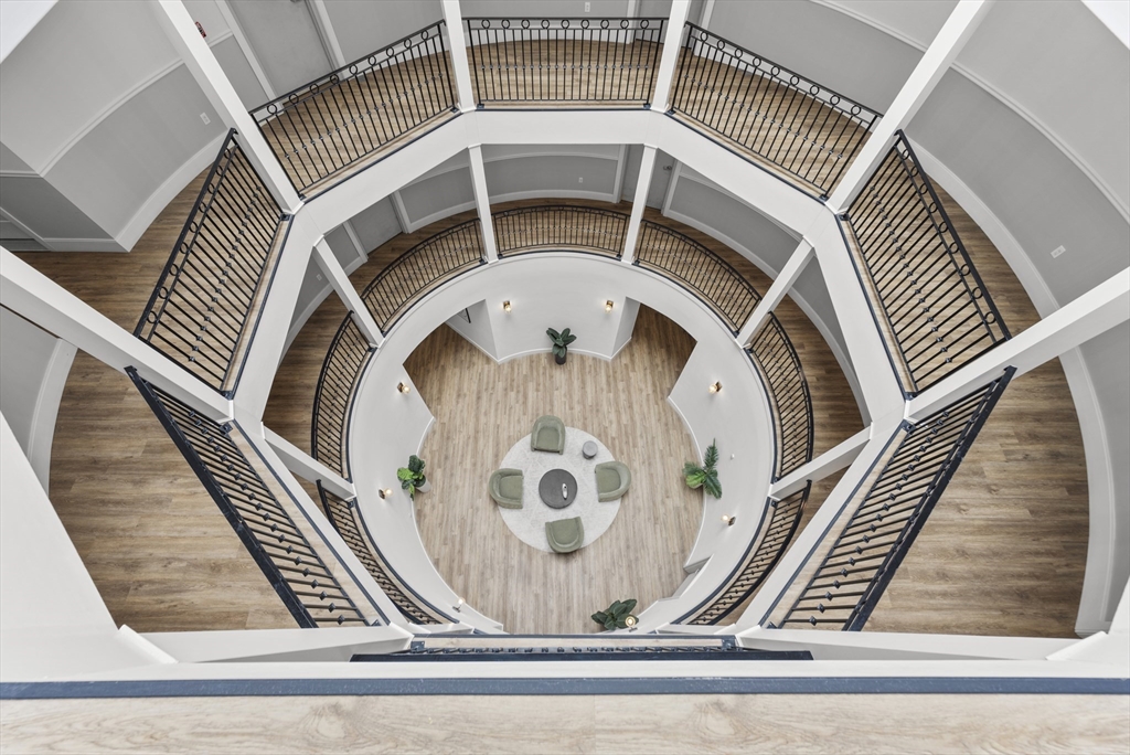 480 W Broadway # 303