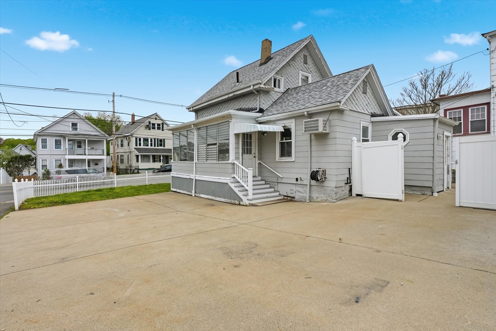 68 Western Ave
