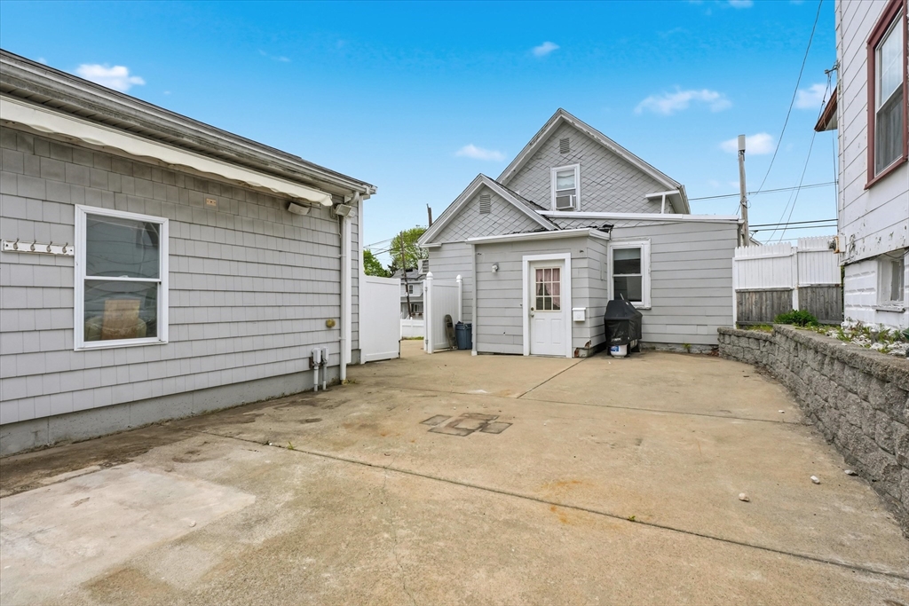 68 Western Ave