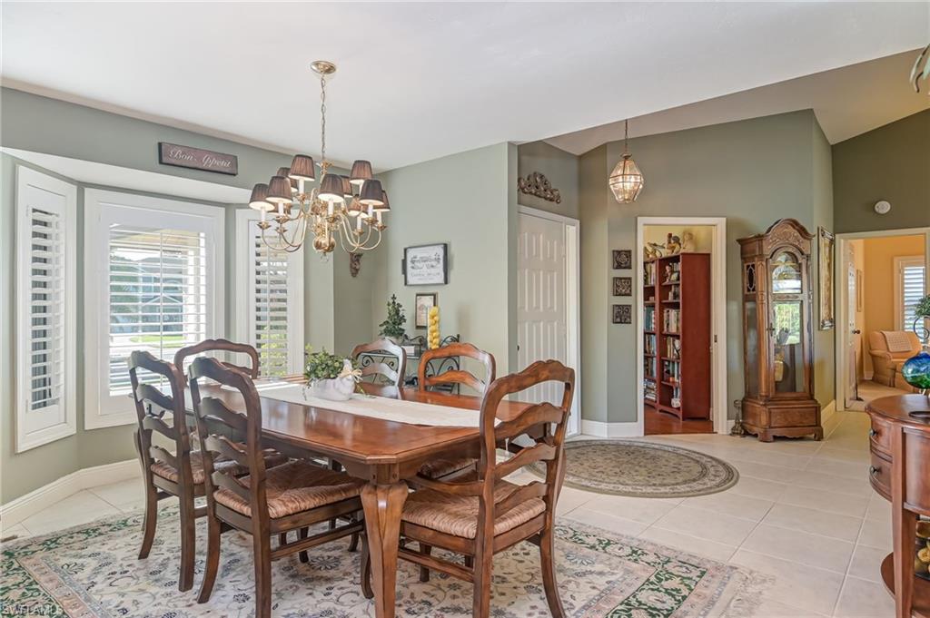 161 Oakwood DR