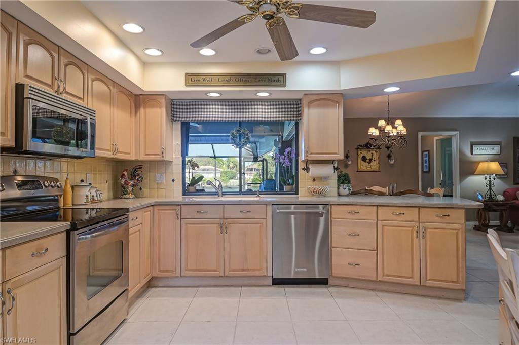 161 Oakwood DR