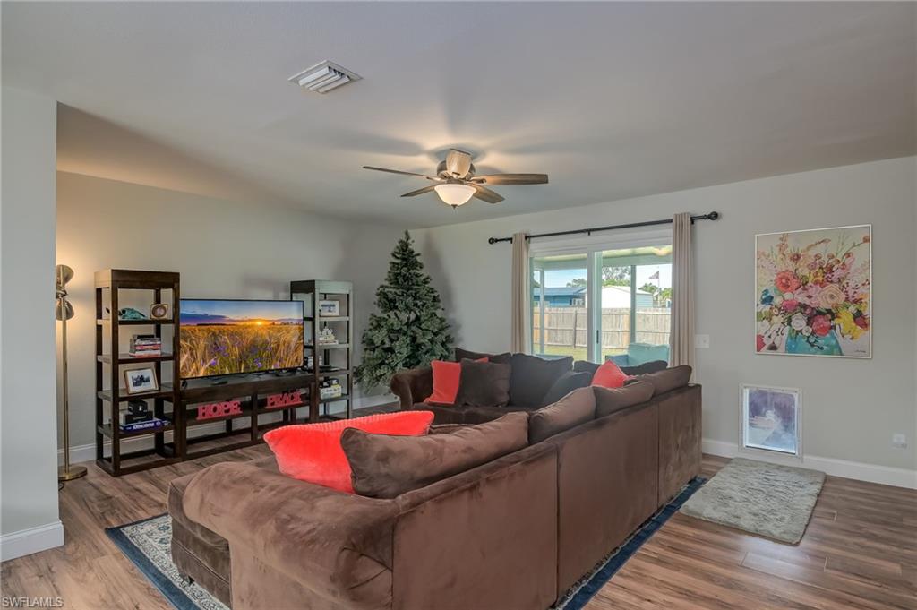 2237 Ivy AVE