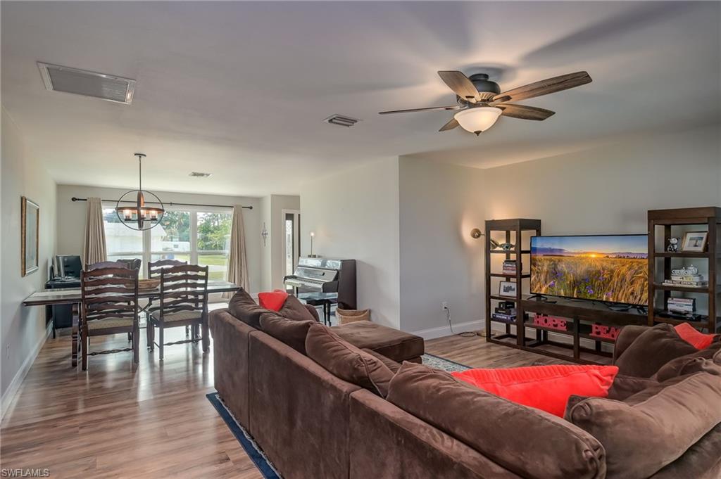 2237 Ivy AVE