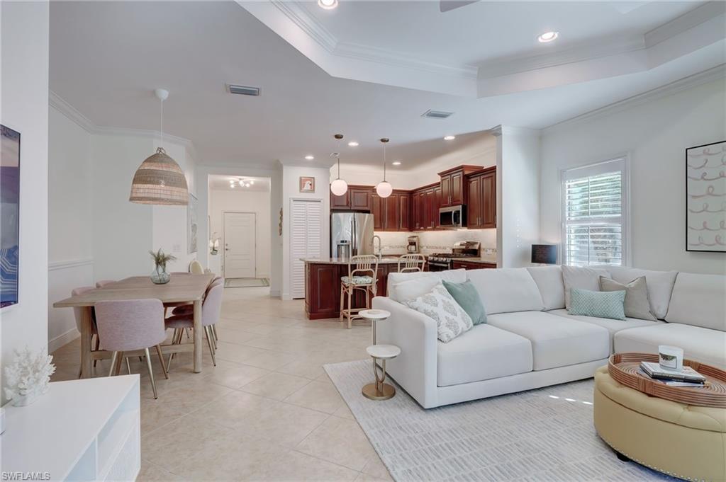 10033 Montevina DR