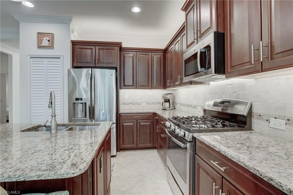 10033 Montevina DR